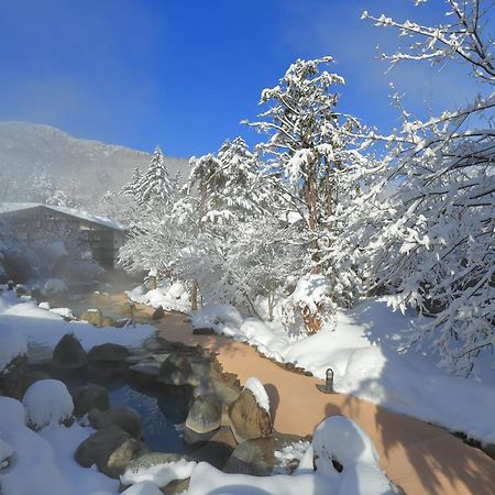 Hirayunomori Hotel Takayama  Bagian luar foto